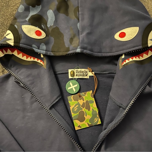 BAPE Color Camo Giant shark Loose Fit Full Zip Hoodie Mens. - Picture 4 of 10